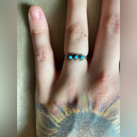 Ring - Picture 4 of 4